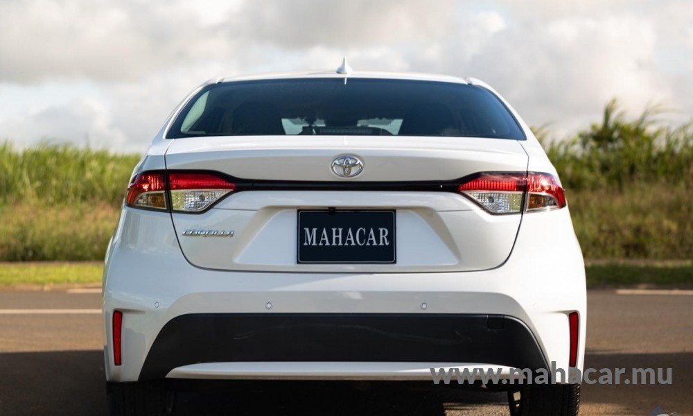 2020 Toyota Corolla photo 13