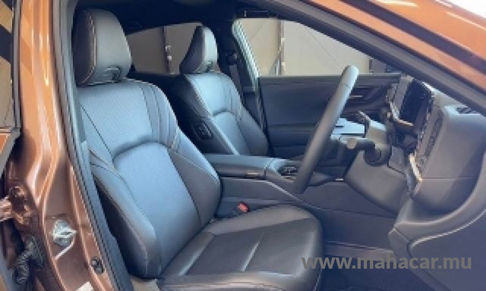 2023 Toyota Crown photo 10