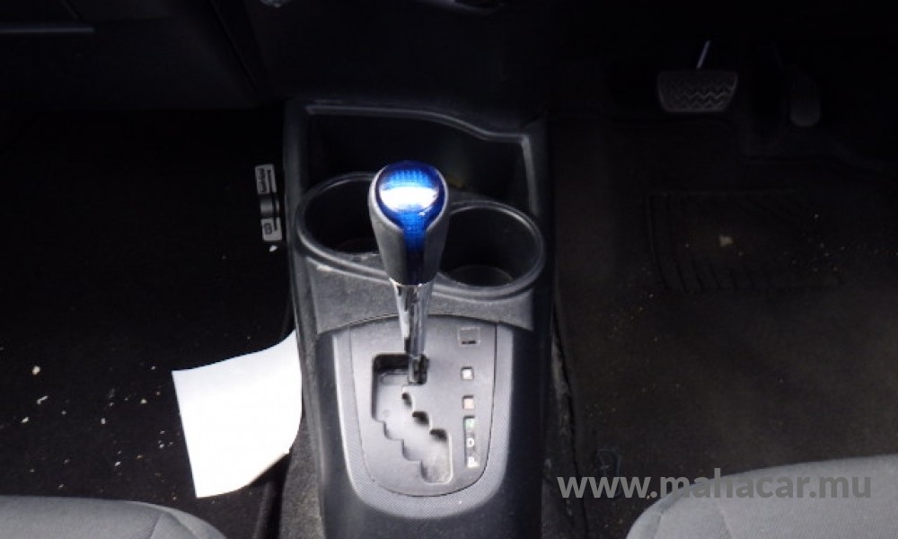 2019 Toyota AQUA photo 12