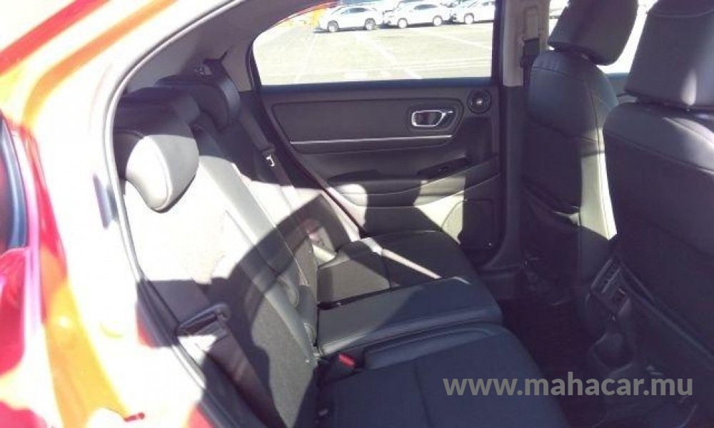 2021 Honda VEZEL Z HYBRID photo 6