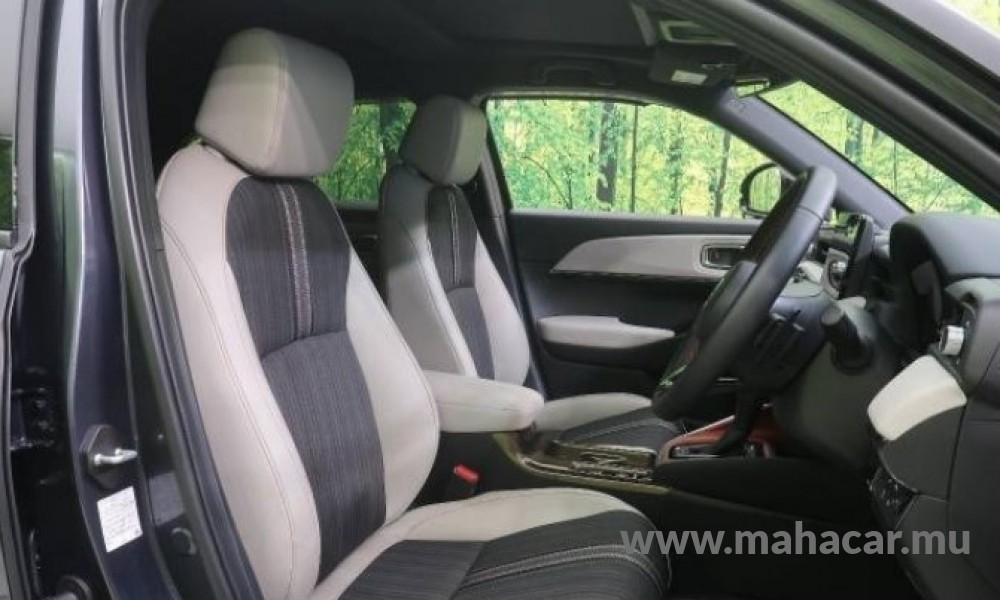2021 Honda VEZEL HV photo 4