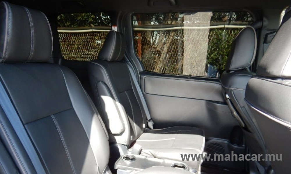 2020 Toyota VOXY photo 8