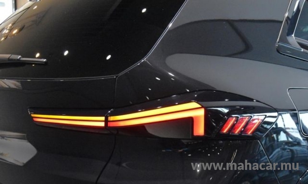 2023 BMW XM photo 7