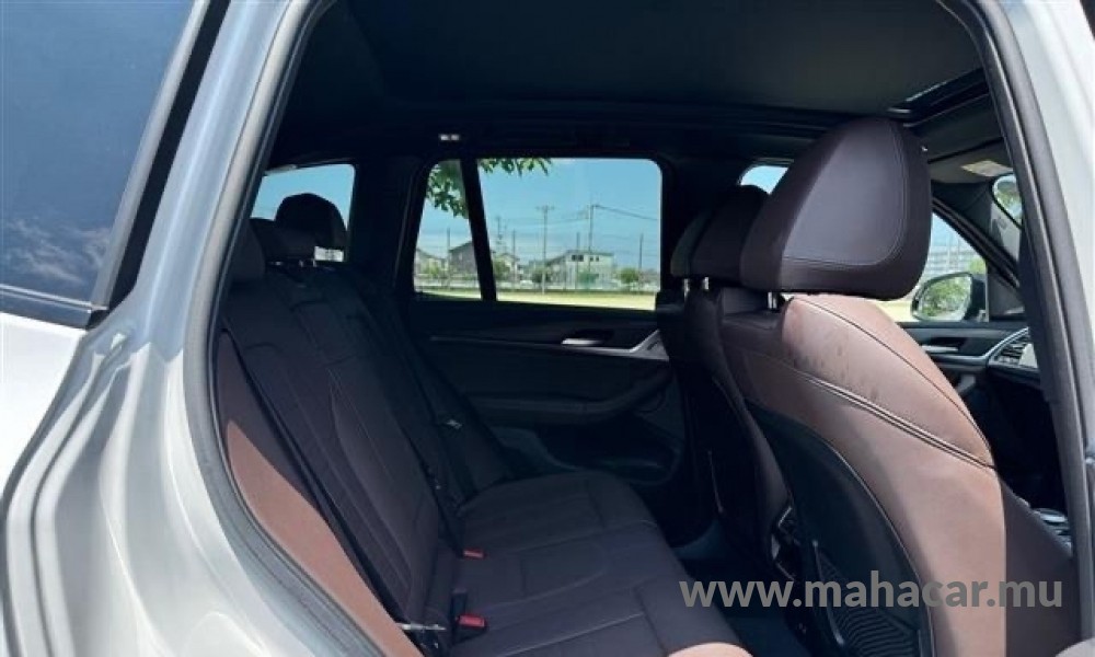 2022 BMW iX3 photo 9