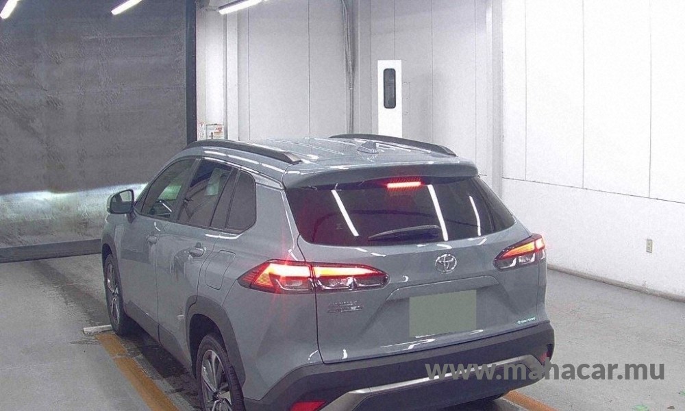 2022 Toyota COROLLA CROSS photo 3