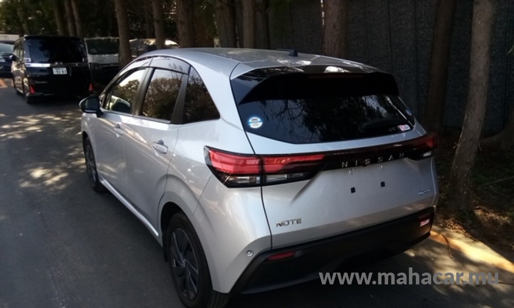 2021 Nissan NOTE E-POWER photo 9