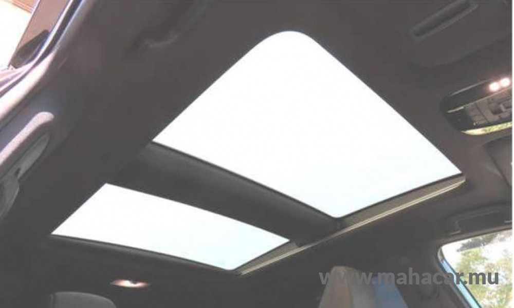 2021 Toyota Harrier photo 4