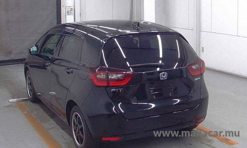 2020 Honda FIT HYBRID photo 3