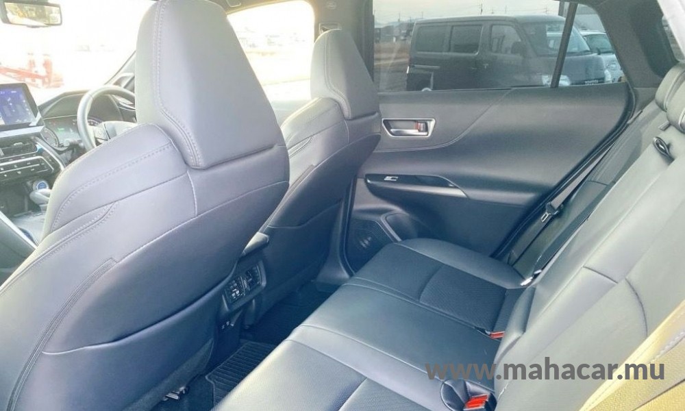 2021 Toyota Harrier photo 7