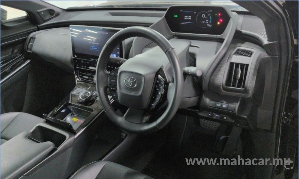 2023 Toyota BZ4X photo 5