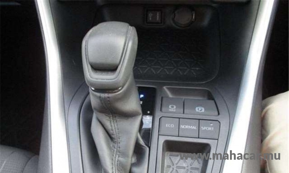 2021 Toyota Rav4 photo 6