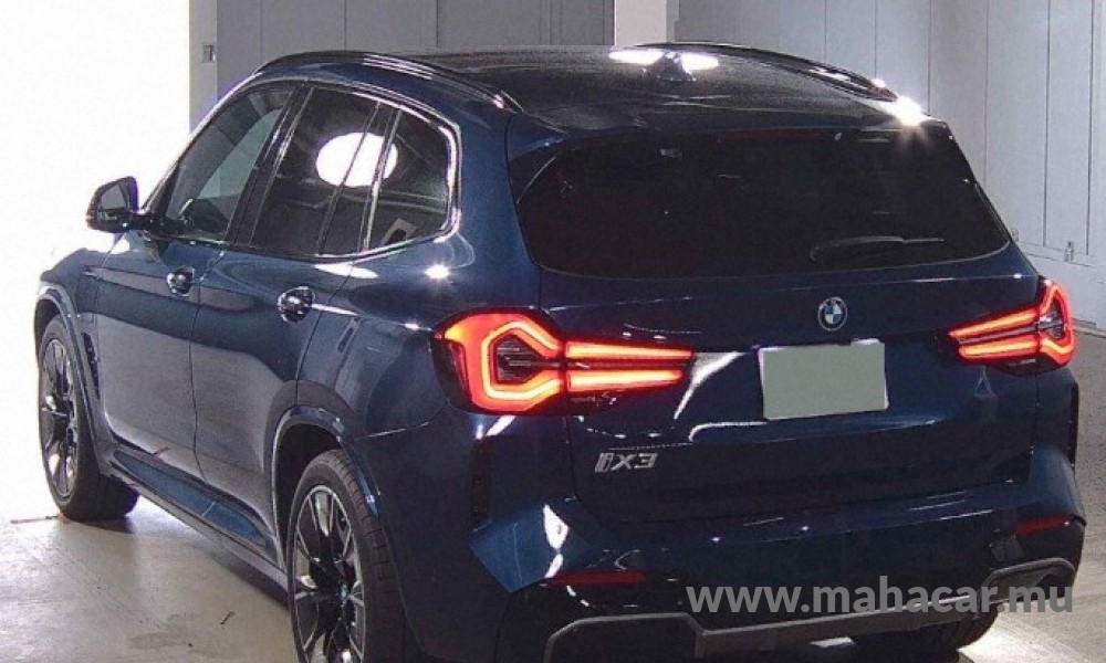 2023 BMW iX3 photo 3