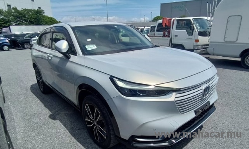 2023 Honda VEZEL Z HYBRID photo 3