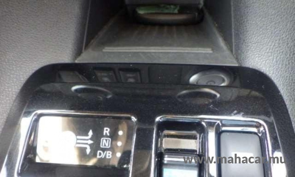 2019 Nissan Leaf X-V photo 3