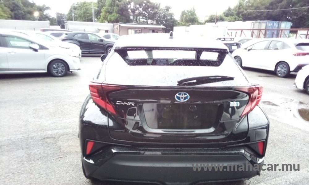 2022 Toyota CHR HYBRID photo 4