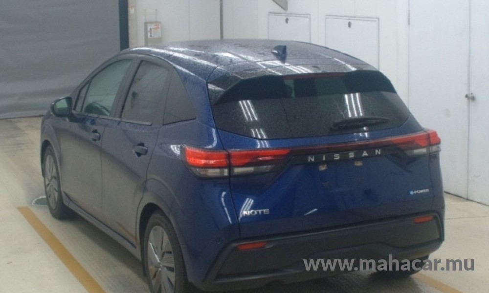 2022 Nissan NOTE E-POWER photo 3