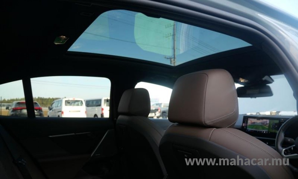 2023 BMW 523i photo 15
