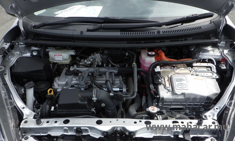 2019 Toyota AQUA photo 8