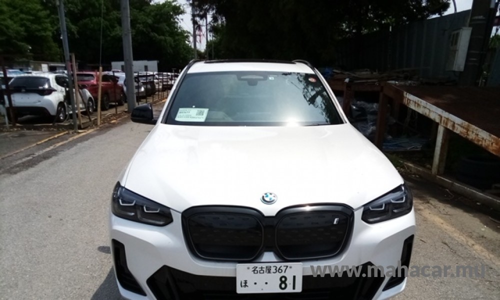 2022 BMW iX3, White
