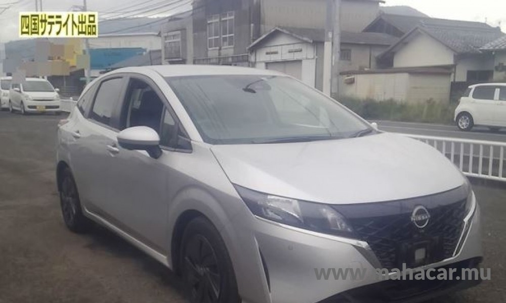 2021 Nissan NOTE E-POWER photo 4