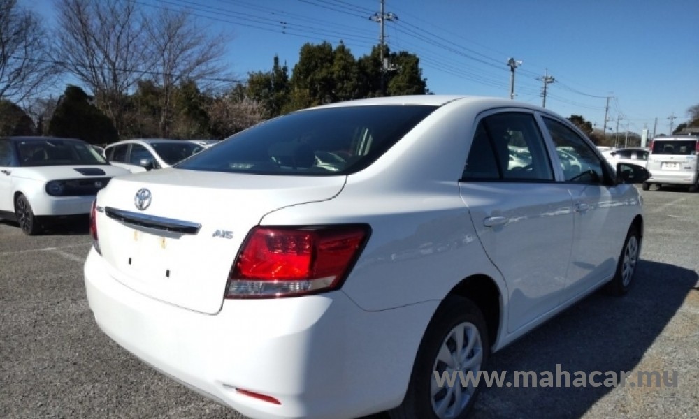 2020 Toyota Allion photo 2