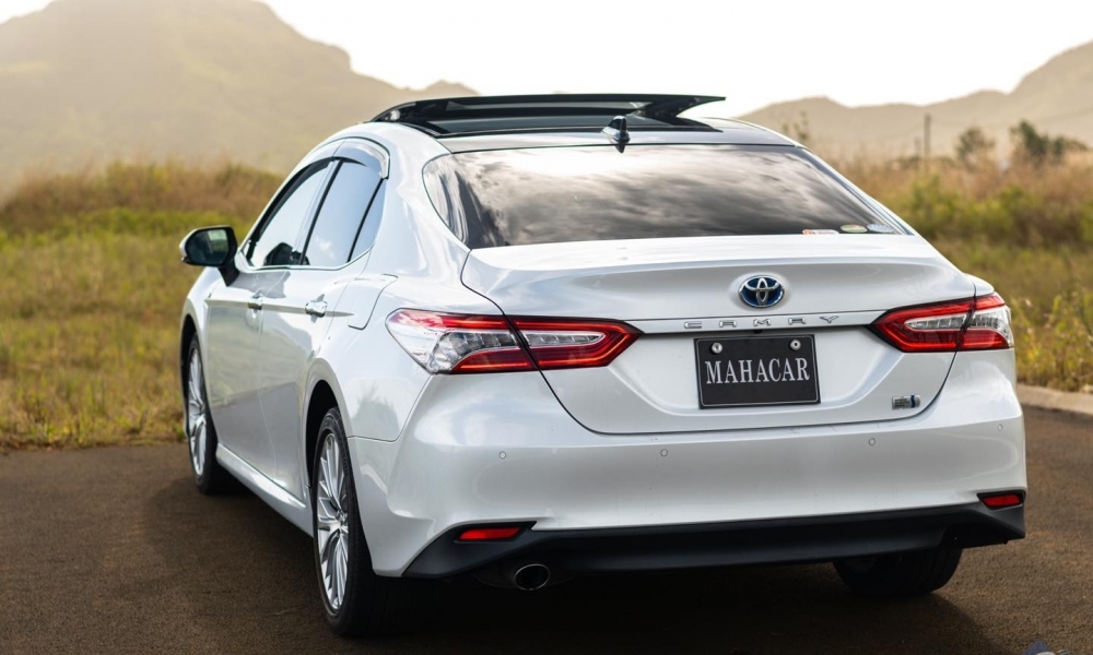 2020 Toyota Camry photo 6