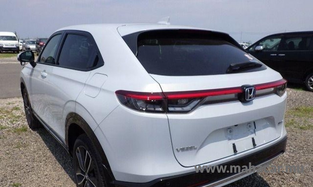 2022 Honda VEZEL Z HYBRID photo 3