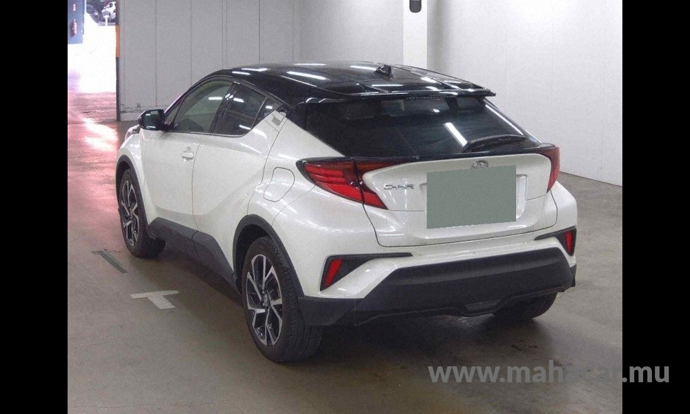 2020 Toyota CHR photo 5