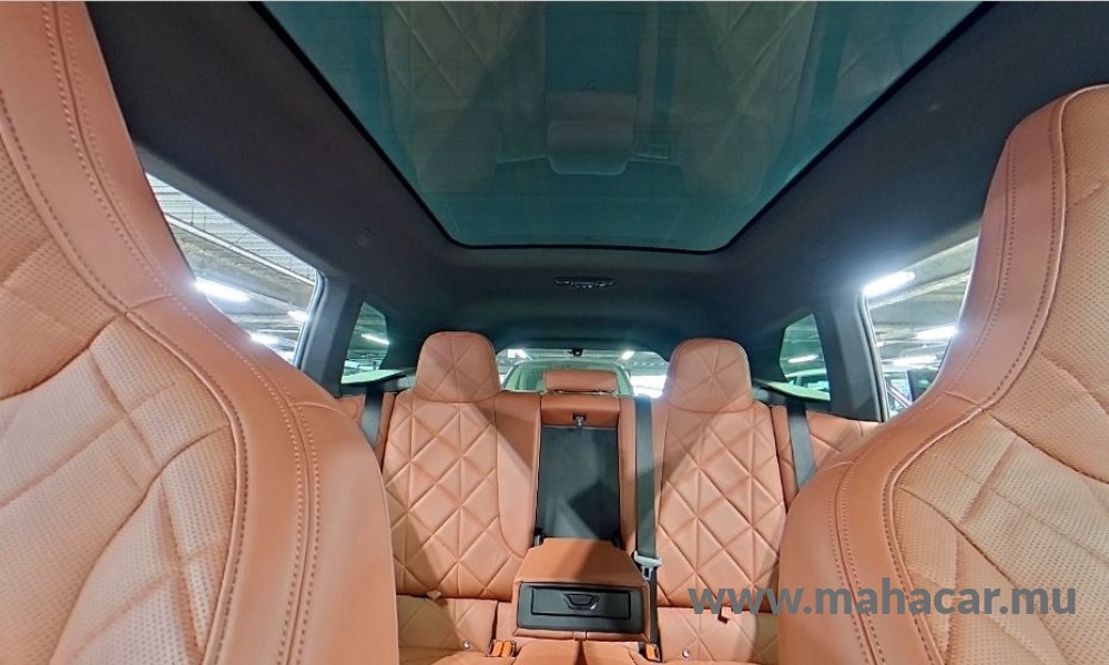 2022 BMW iX photo 3
