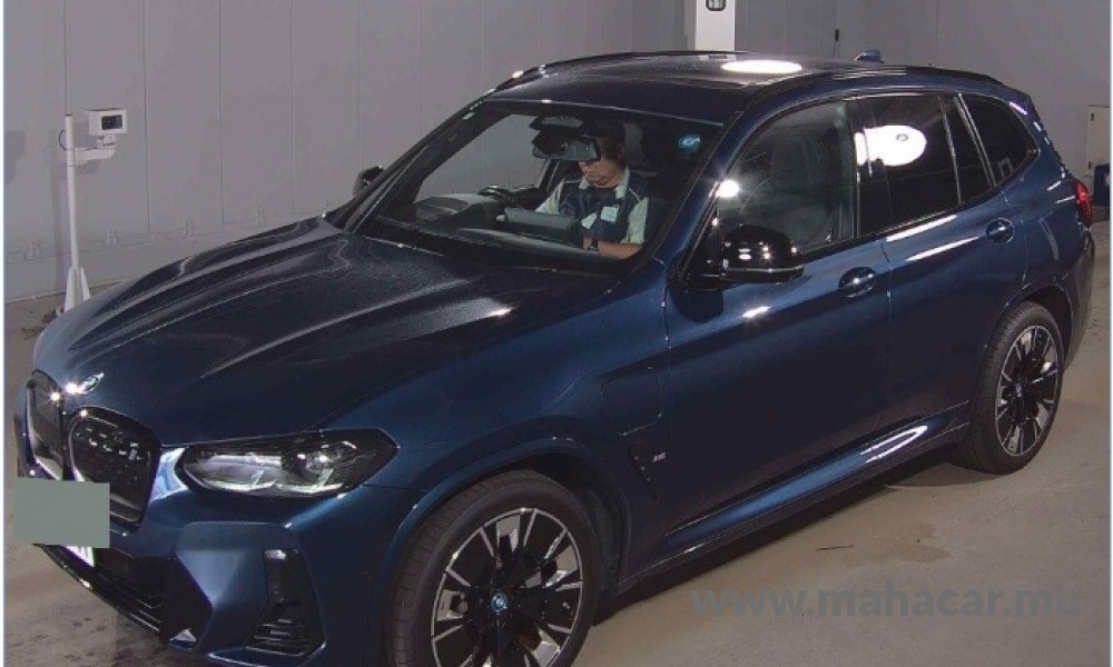 2023 BMW iX3, Blue