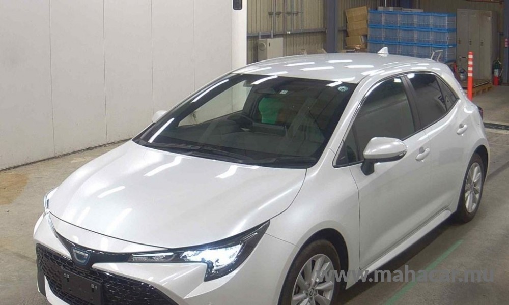 2022 Toyota COROLLA SPORT, White