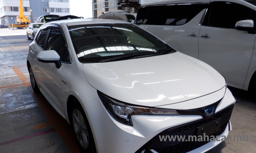 2019 Toyota Corolla photo 2