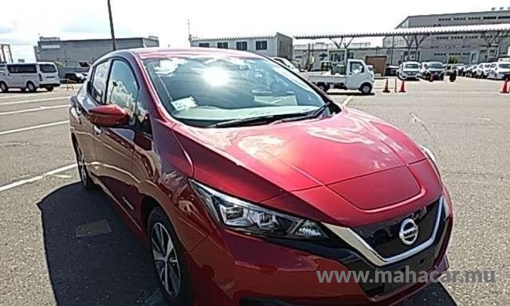 2019 Nissan Leaf X-V photo 2