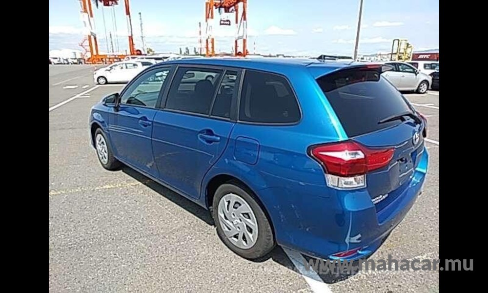 2019 Toyota Corolla Fielder photo 9