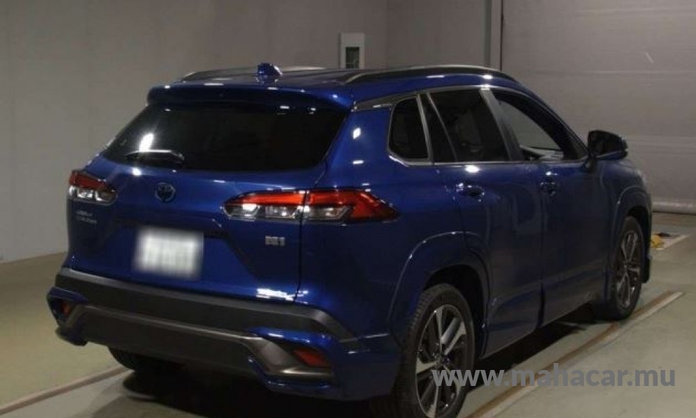 2021 Toyota COROLLA CROSS photo 2