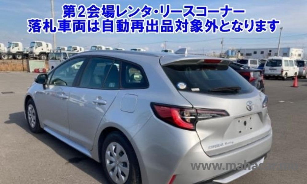 2021 Toyota Corolla Touring photo 2