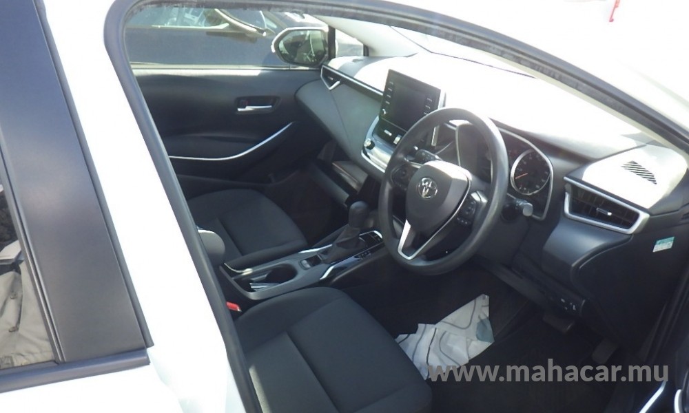 2021 Toyota Corolla Touring photo 6
