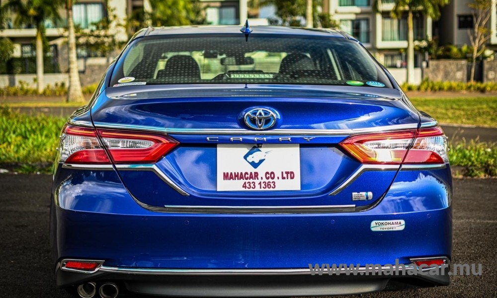 2019 Toyota Camry photo 17