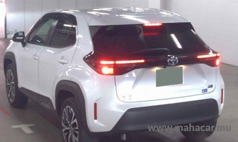 2023 Toyota Yaris Cross Hybrid photo 3