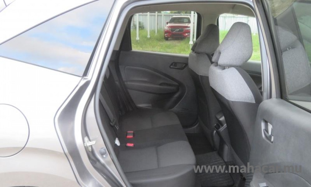 2022 Nissan NOTE E-POWER photo 9
