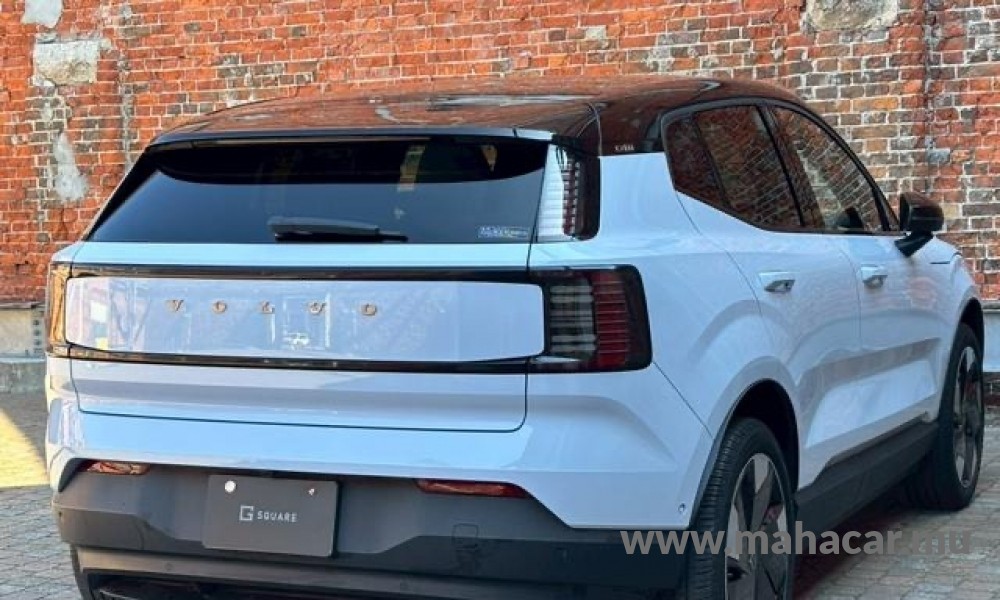 2024 VOLVO EX30 photo 4