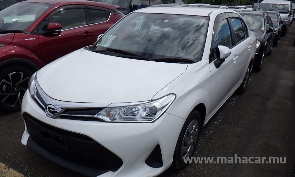 2020 Toyota Corolla Axio, White