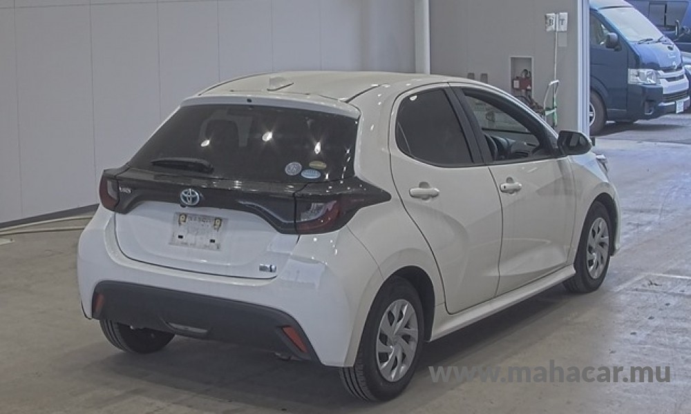 2021 Toyota Yaris photo 4
