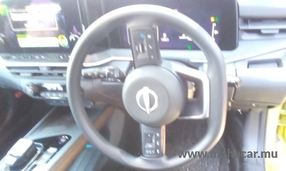 2021 Nissan NOTE E-POWER photo 8