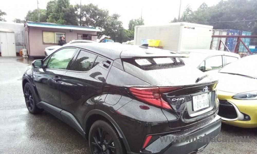 2022 Toyota CHR HYBRID photo 7