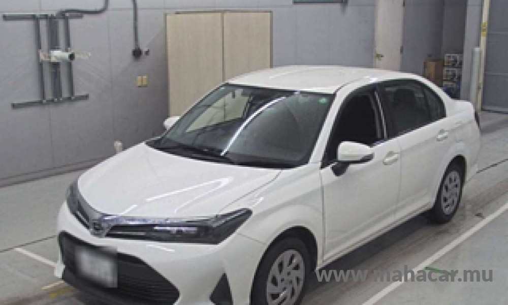 2023 Toyota Corolla Axio, White