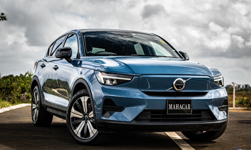 2022 VOLVO C40, Blue