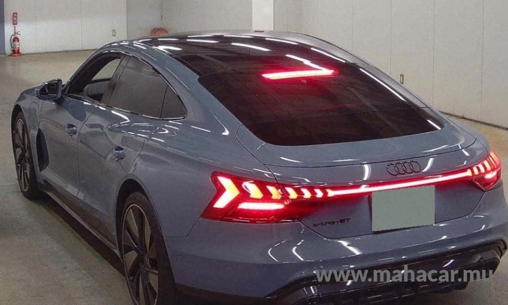 2023 AUDI Etron GT Quattro photo 3