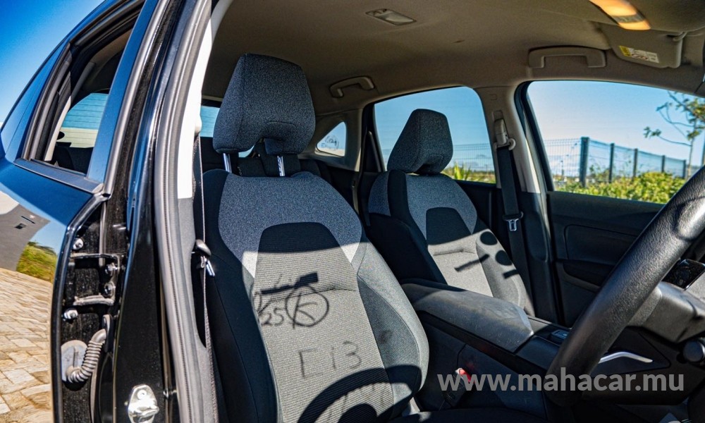 2021 Nissan NOTE E-POWER photo 5