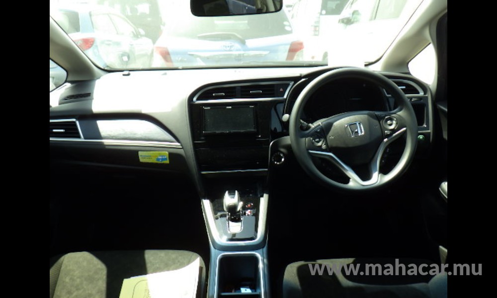 2019 Honda SHUTTLE photo 4